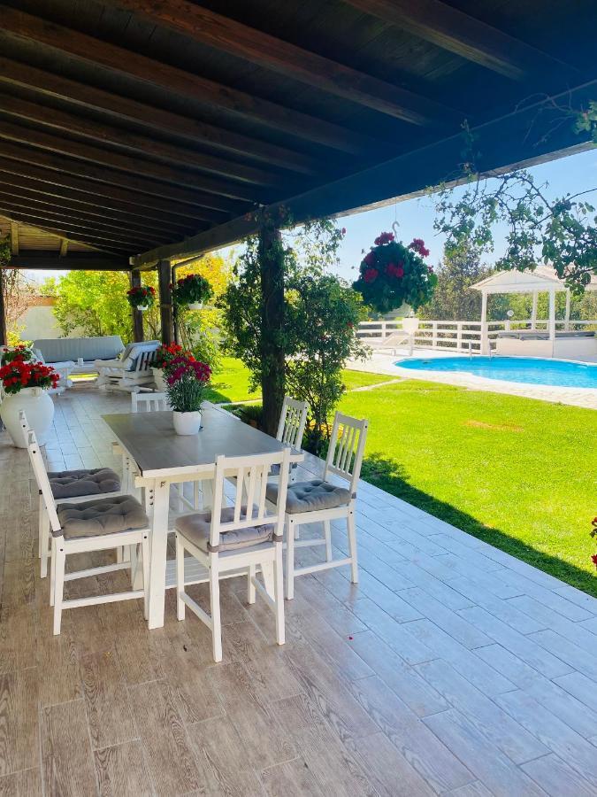 Chanel Garden Relaxation Home Formello Bagian luar foto